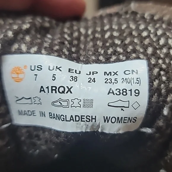 Timberland Women's Light Gray Lace-Up Boots. - Picture 5 of 5